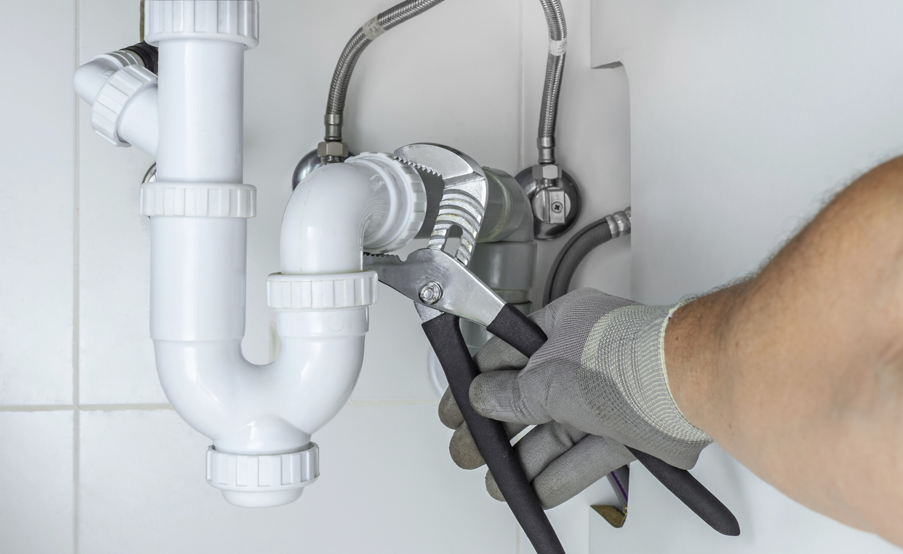 Plumber for Clogged Pipes